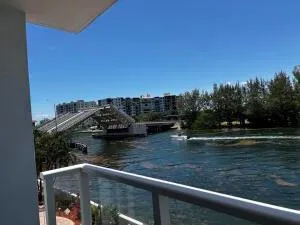 1401 Riverside Drive #307 Pompano Beach, FL 33062