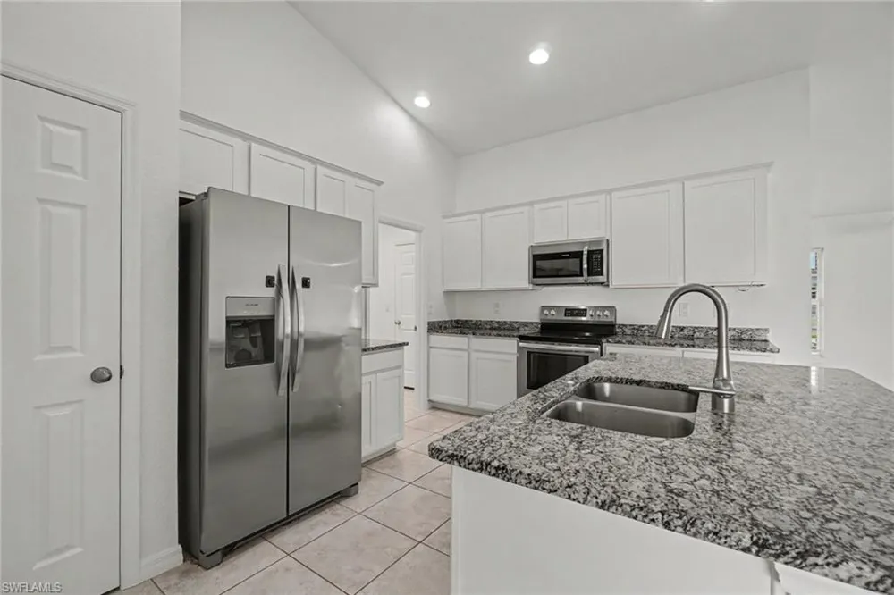 934 NW 7th Avenue Cape Coral, FL 33993