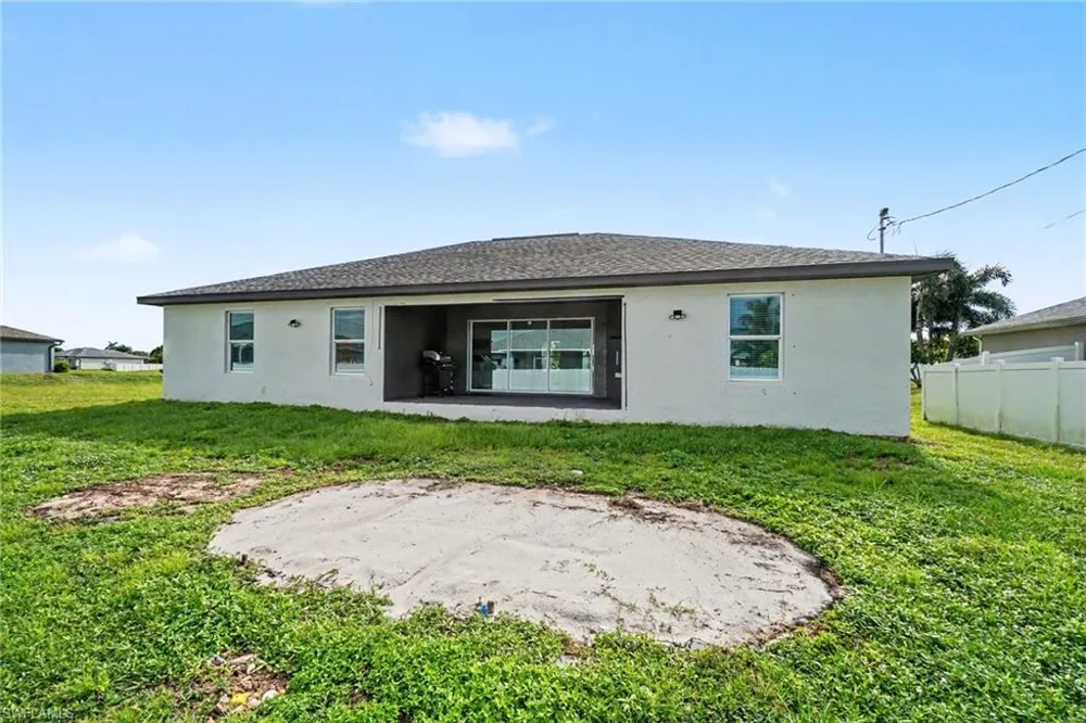 934 NW 7th Avenue Cape Coral, FL 33993