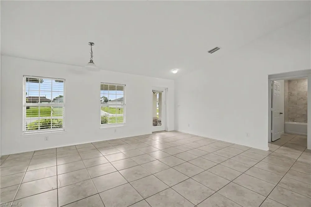 934 NW 7th Avenue Cape Coral, FL 33993