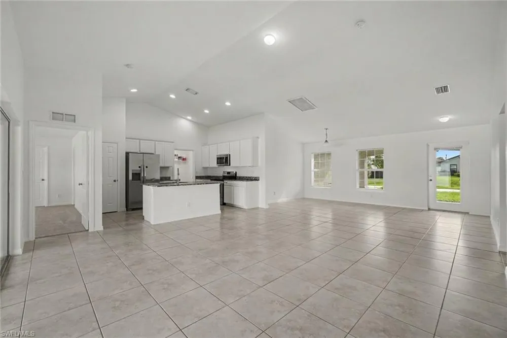 934 NW 7th Avenue Cape Coral, FL 33993