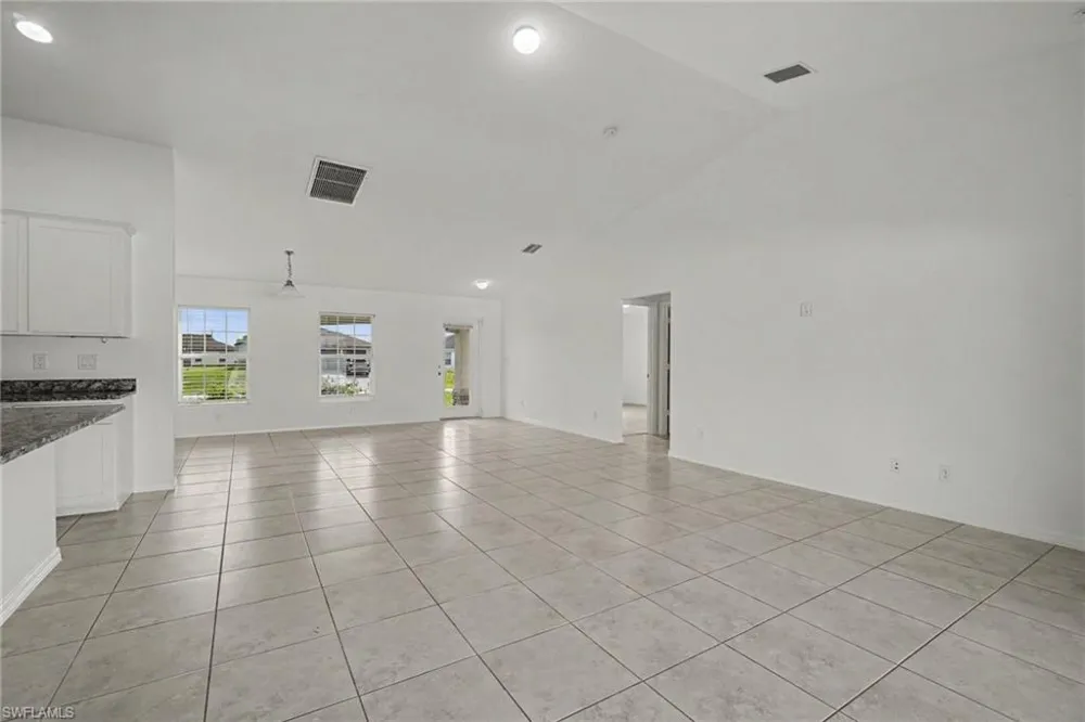 934 NW 7th Avenue Cape Coral, FL 33993