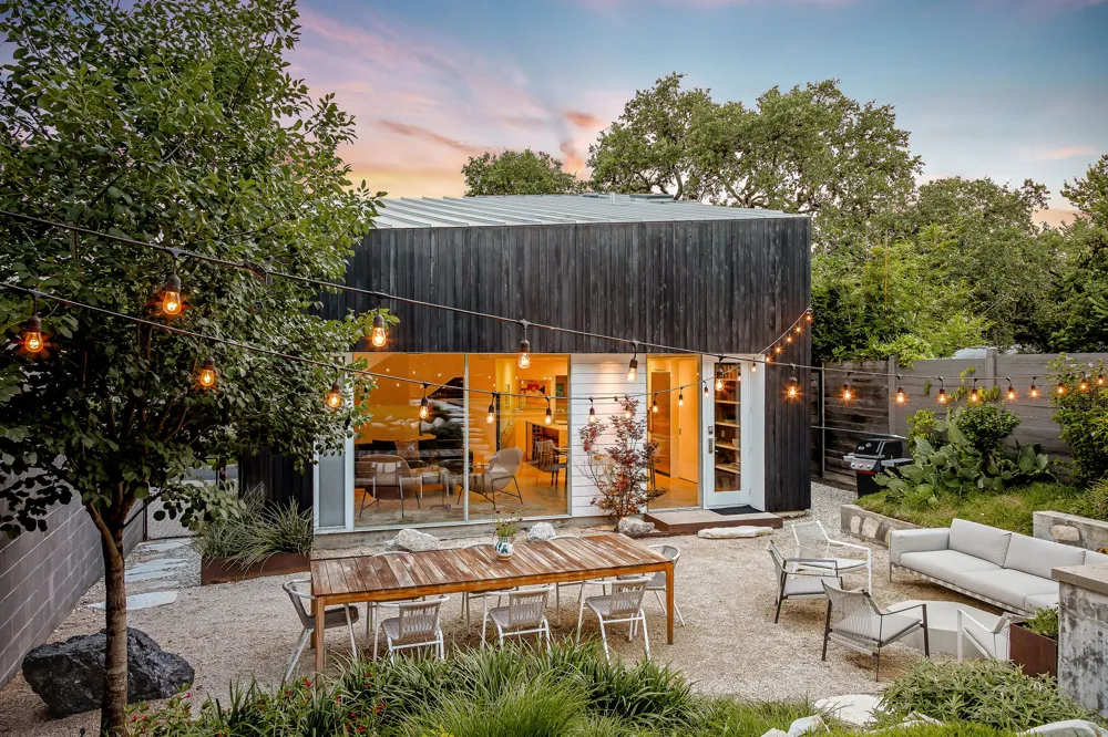 1303 Hillside Avenue Austin, TX 78704
