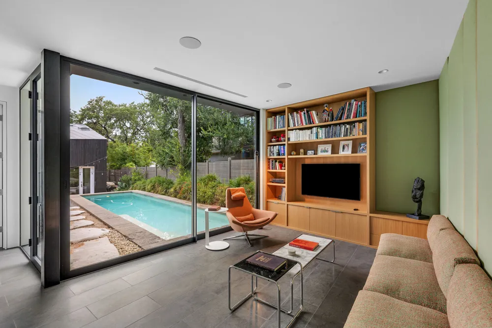 1303 Hillside Avenue Austin, TX 78704
