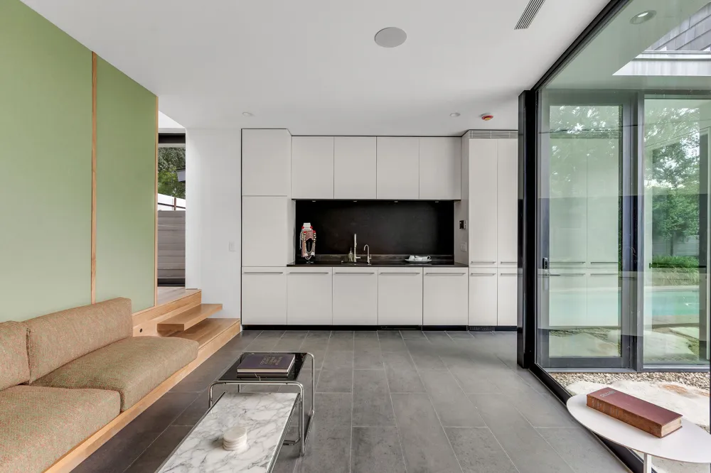 1303 Hillside Avenue Austin, TX 78704