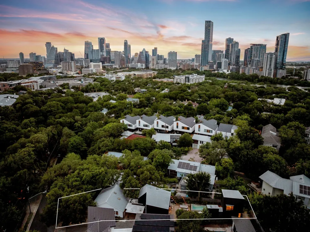 1303 Hillside Avenue Austin, TX 78704