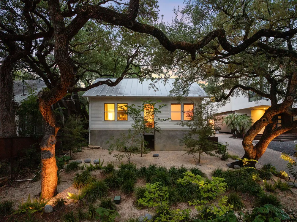 1303 Hillside Avenue Austin, TX 78704