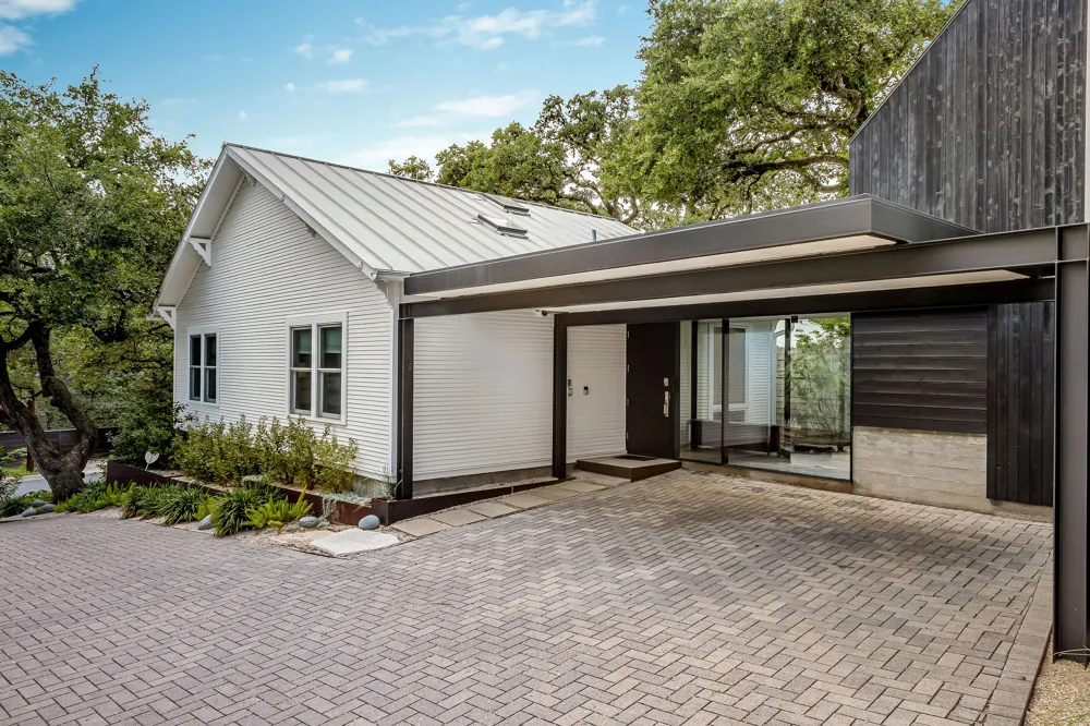 1303 Hillside Avenue Austin, TX 78704