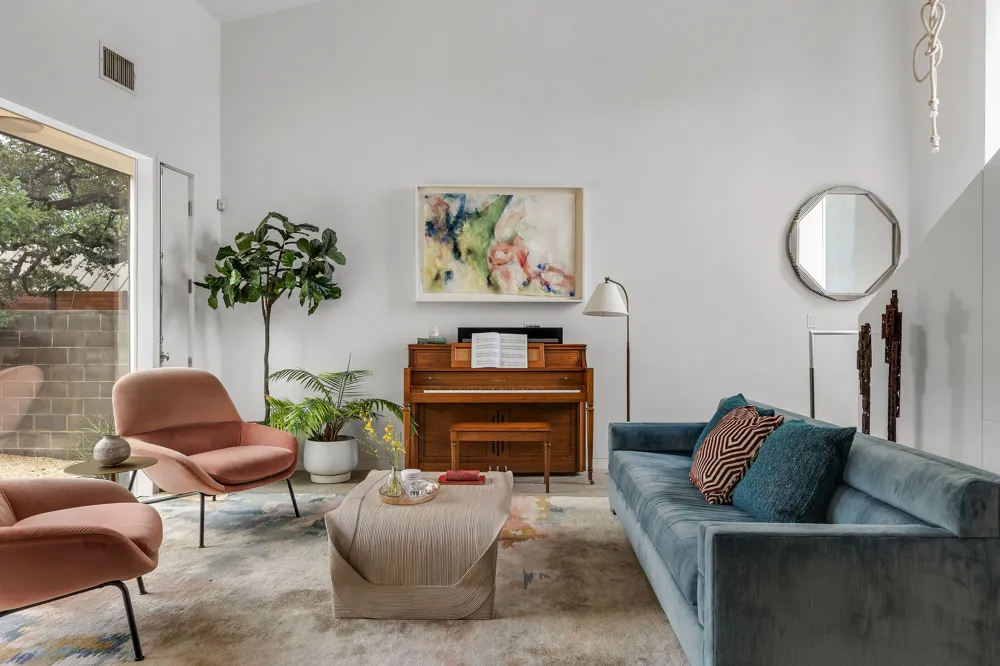 1303 Hillside Avenue Austin, TX 78704