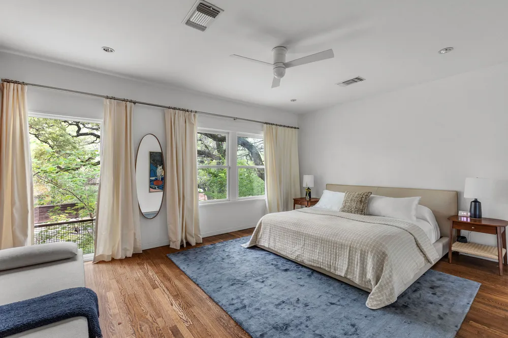 1303 Hillside Avenue Austin, TX 78704