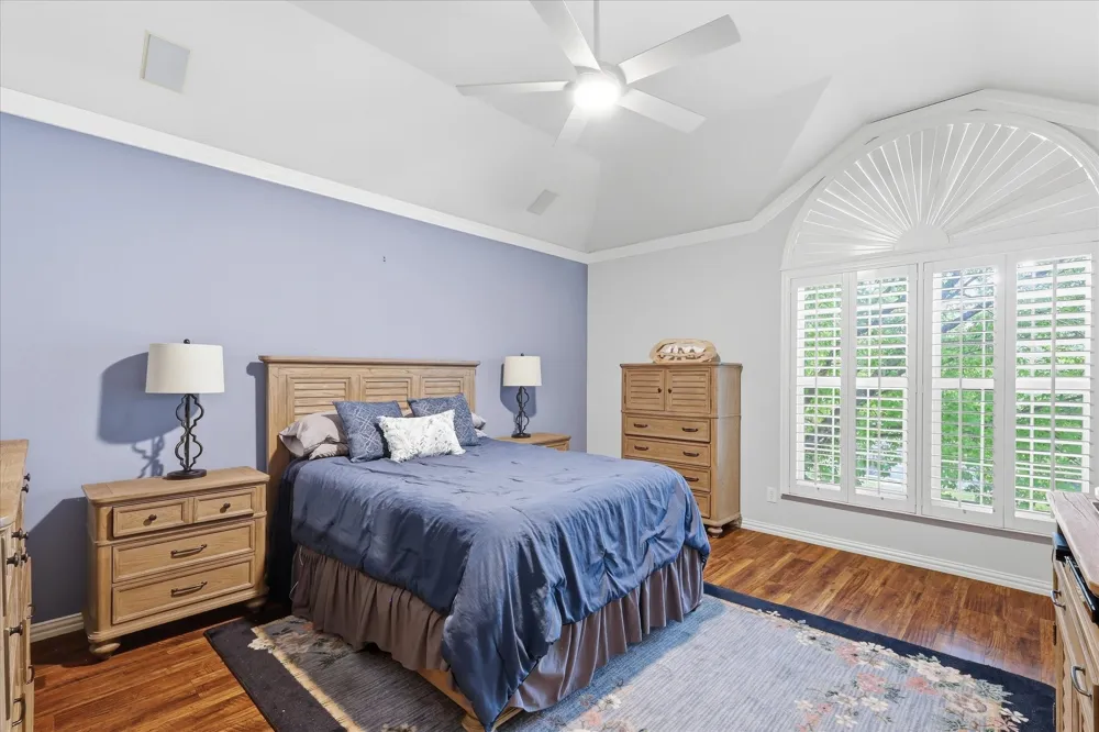 4222 Spyglass Hill Lane Irving, TX 75038