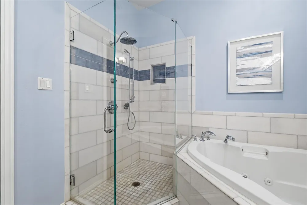 4222 Spyglass Hill Lane Irving, TX 75038