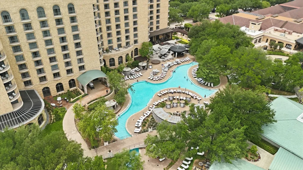 4222 Spyglass Hill Lane Irving, TX 75038
