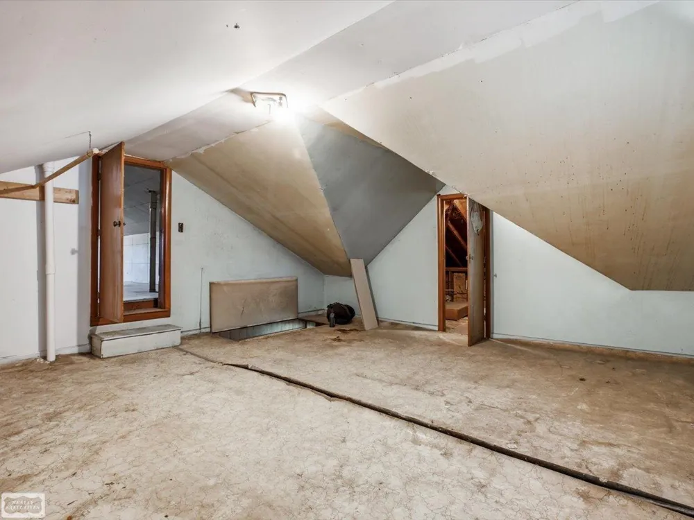 36066 Bartell Street Richmond City, MI 48062