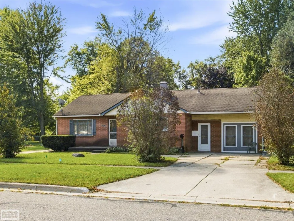 36066 Bartell Street Richmond City, MI 48062