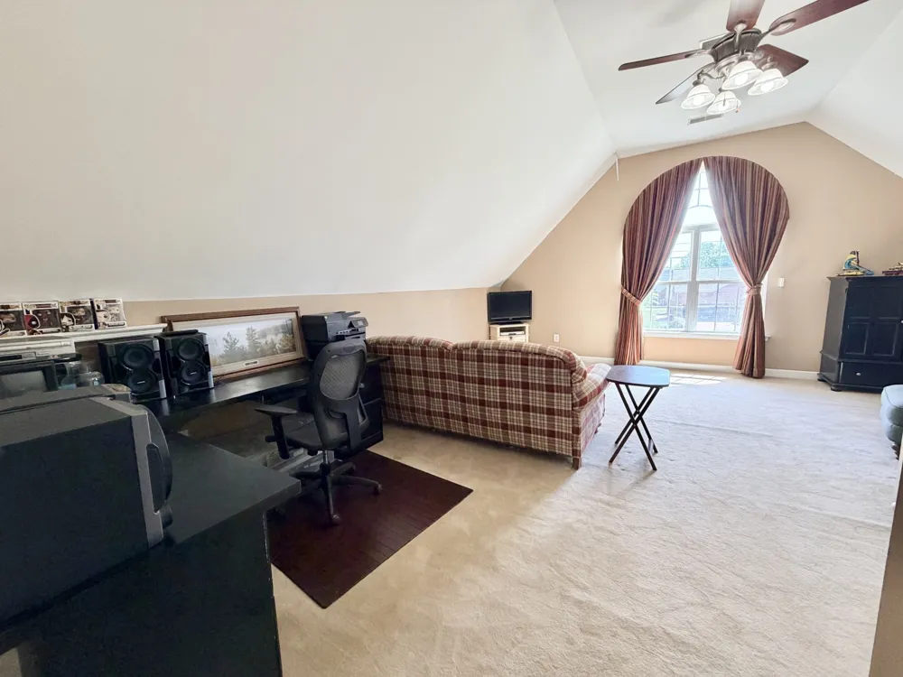 241 Quad Oak Dr Mount Juliet, TN 37122
