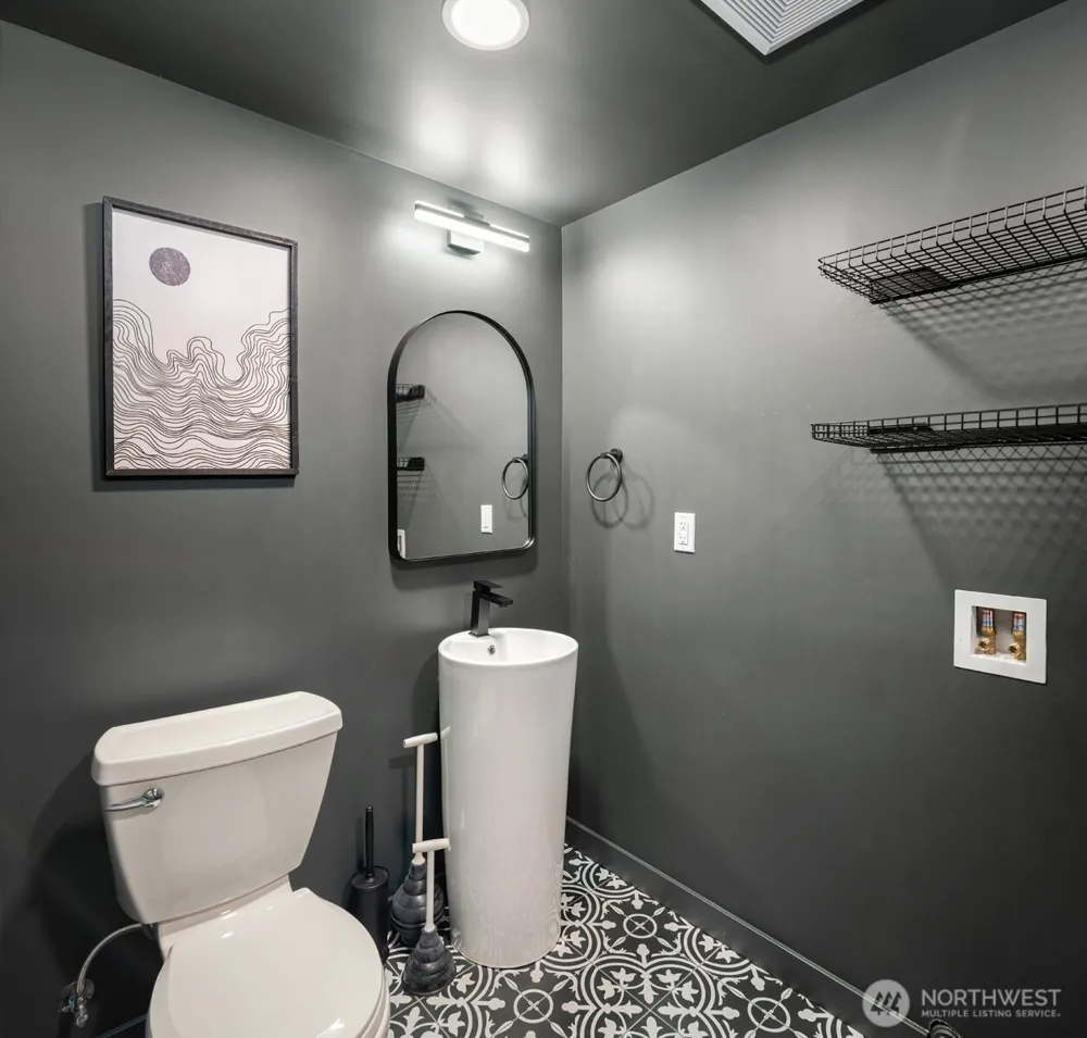 14213 143rd Avenue SE Renton, WA 98059