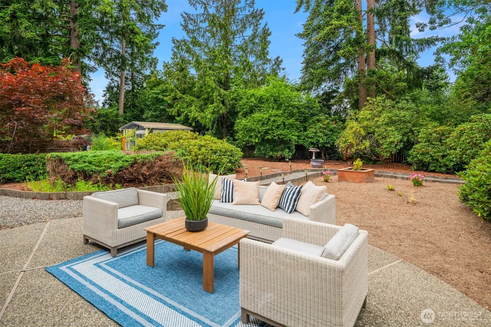 14213 143rd Avenue SE Renton, WA 98059