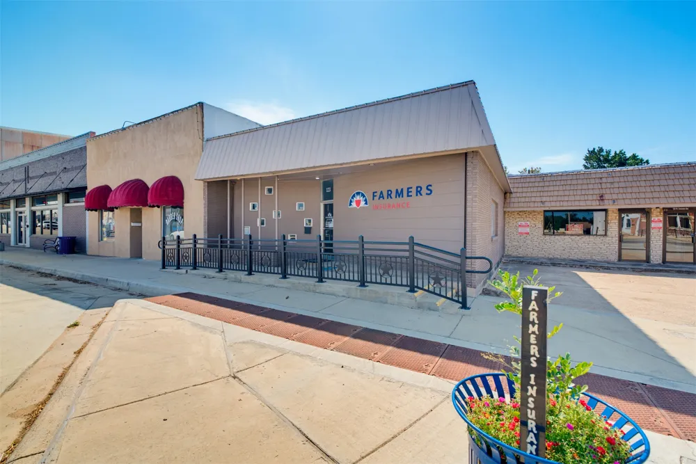 123 W Cameron Avenue Rockdale, TX 76567