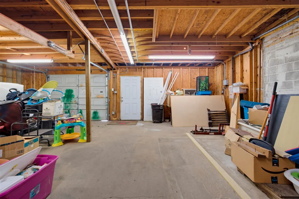123 W Cameron Avenue Rockdale, TX 76567