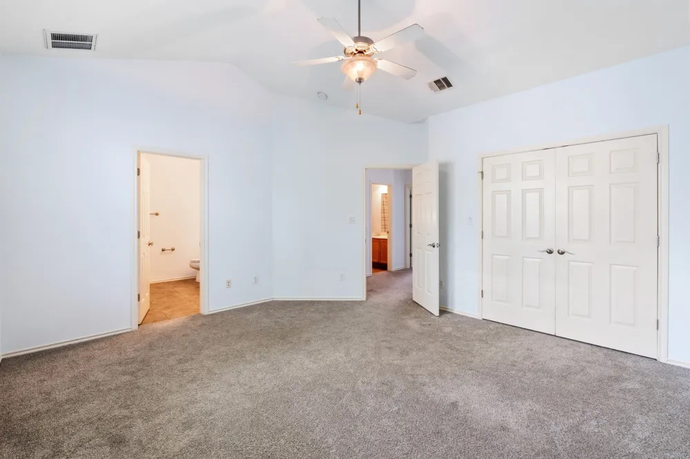 512 Eberhart Lane #1905 Austin, TX 78745
