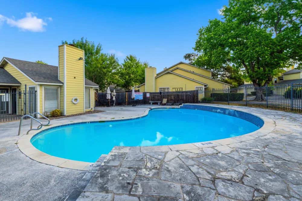 512 Eberhart Lane #1905 Austin, TX 78745