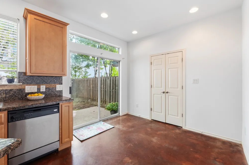512 Eberhart Lane #1905 Austin, TX 78745
