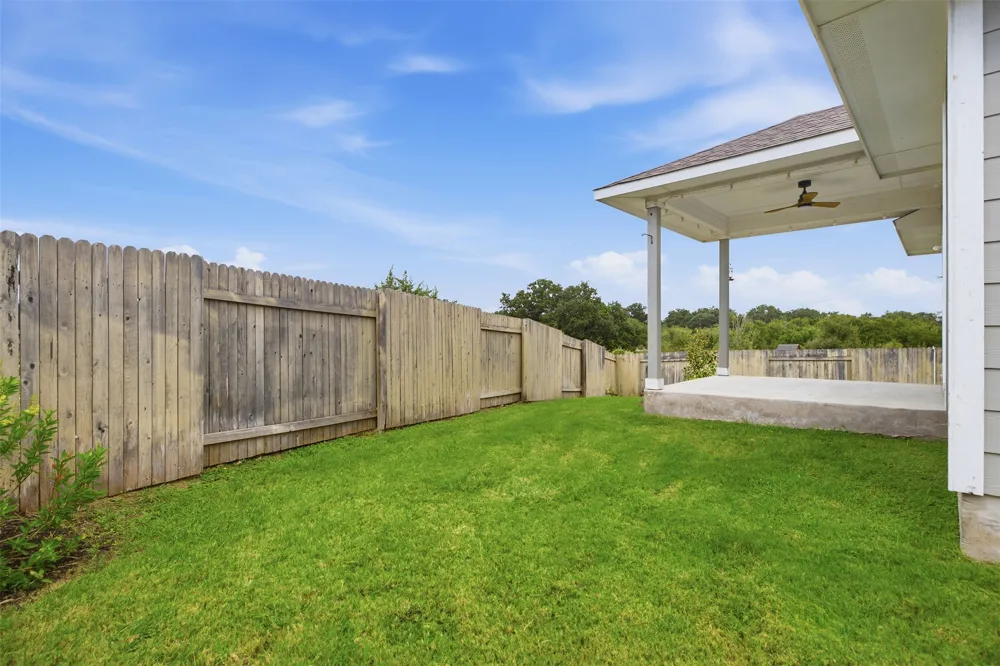 321 Gaida Loop Georgetown, TX 78628