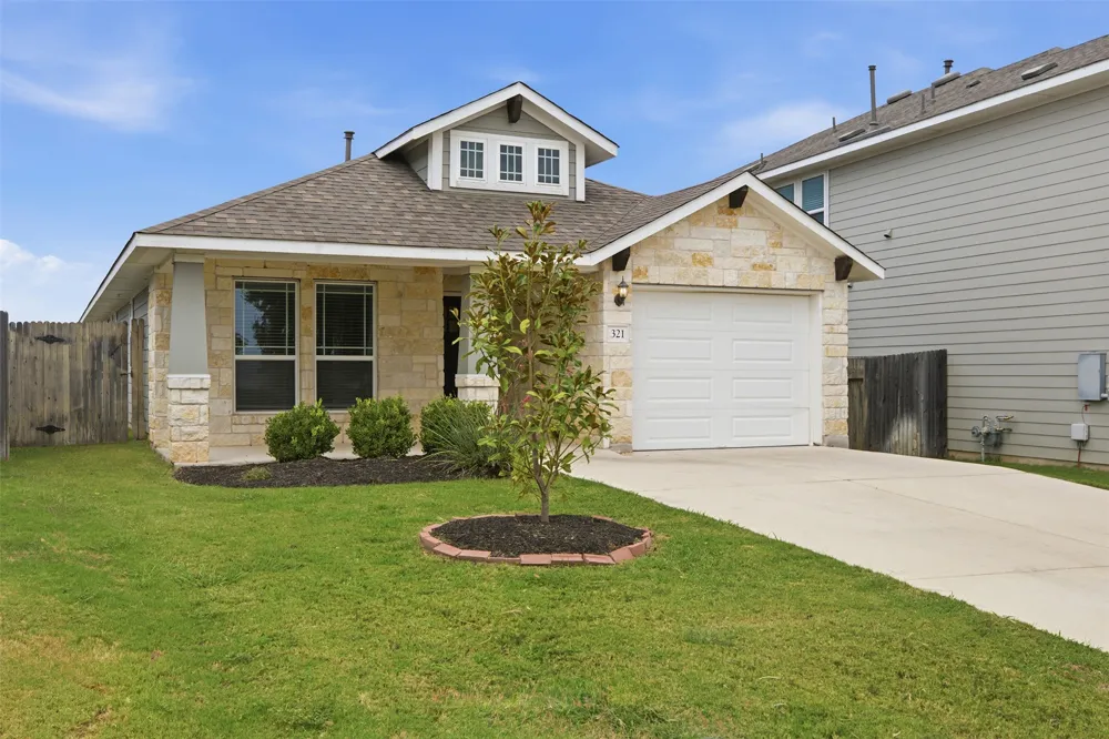 321 Gaida Loop Georgetown, TX 78628