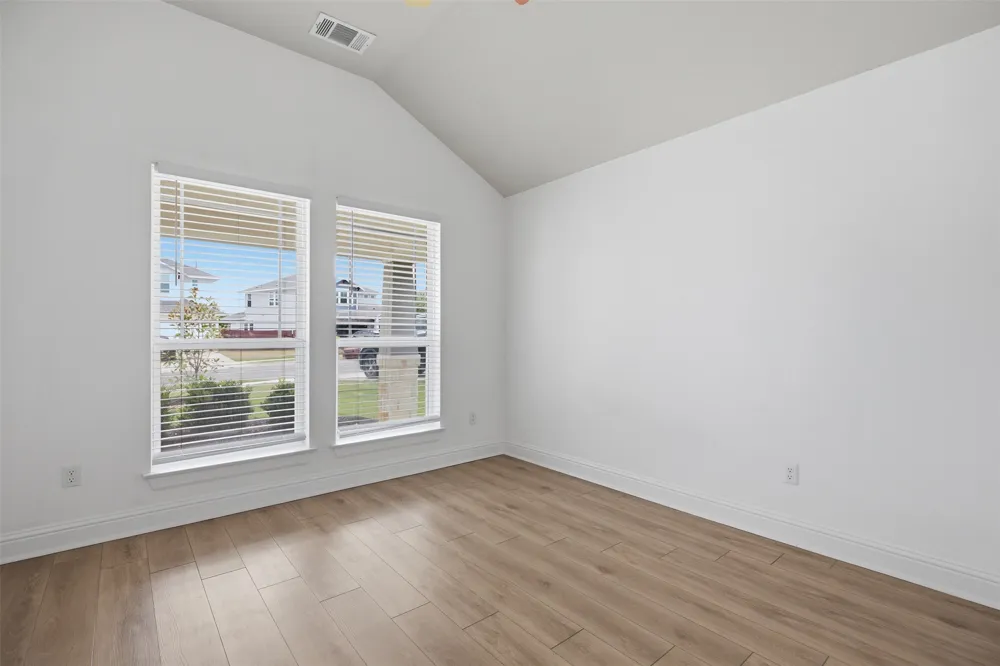 321 Gaida Loop Georgetown, TX 78628