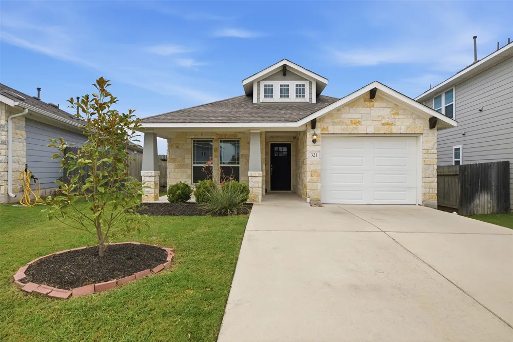 321 Gaida Loop Georgetown, TX 78628