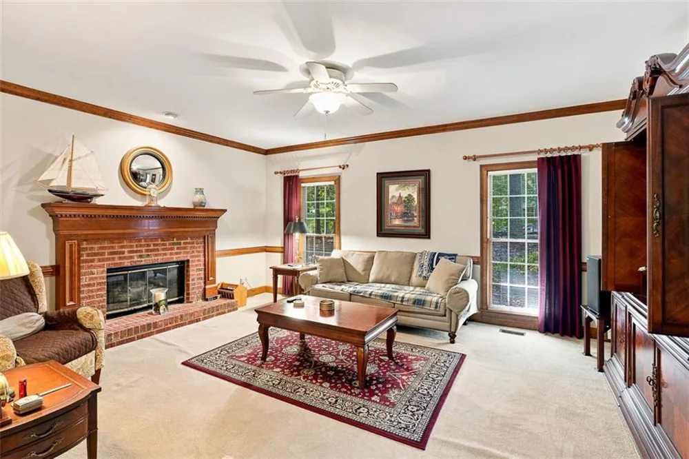 3515 Stone Cliff Way Woodstock, GA 30189