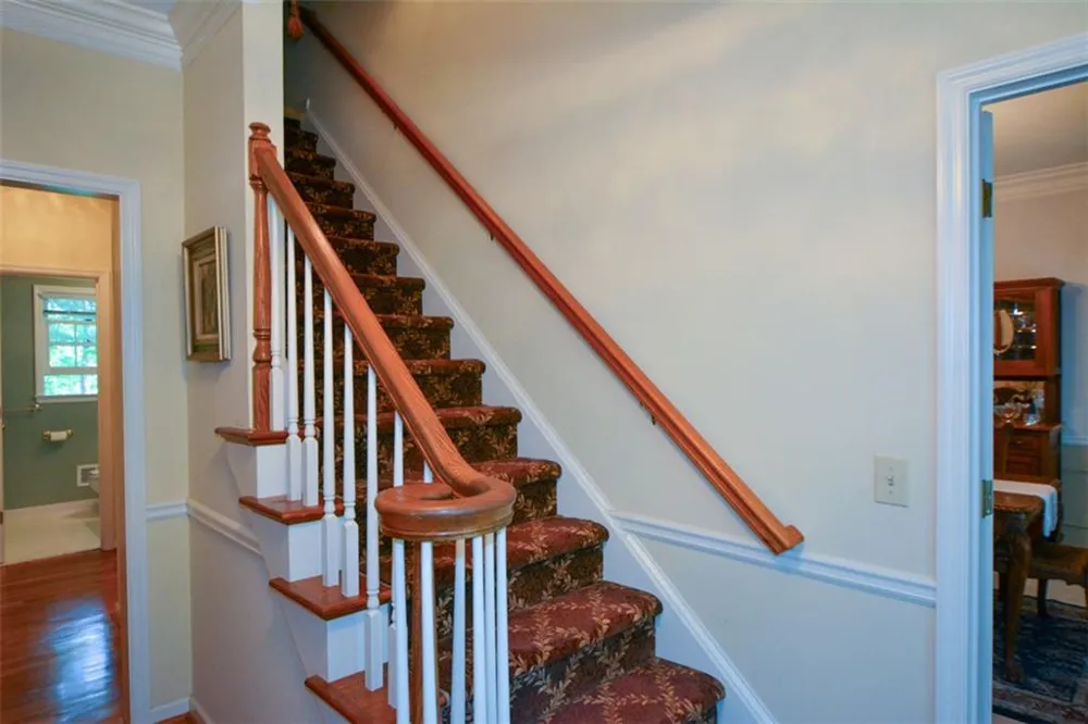 3515 Stone Cliff Way Woodstock, GA 30189