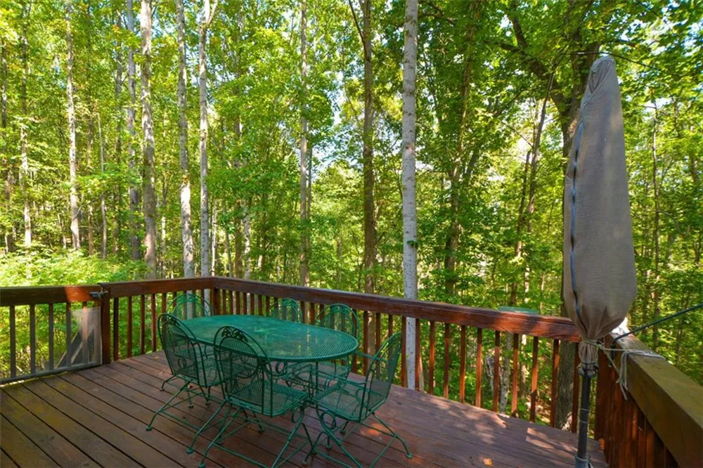 3515 Stone Cliff Way Woodstock, GA 30189