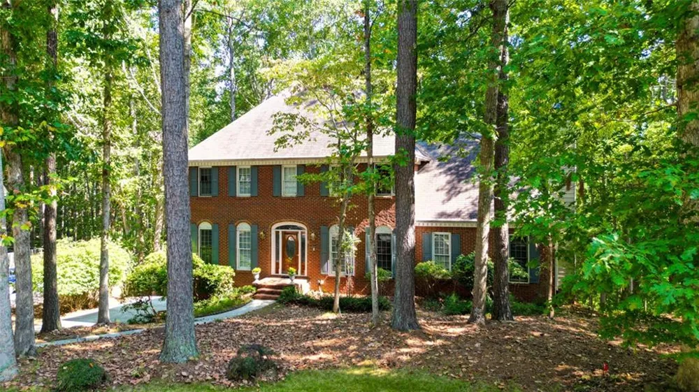 3515 Stone Cliff Way Woodstock, GA 30189