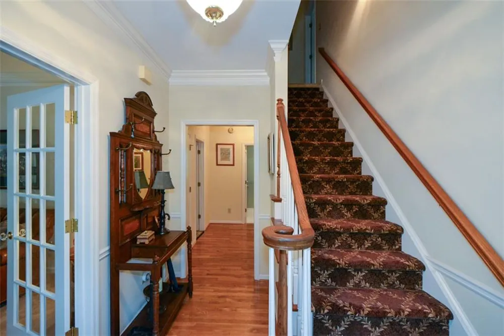 3515 Stone Cliff Way Woodstock, GA 30189