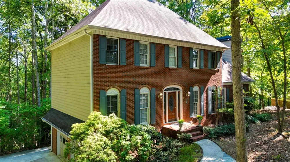 3515 Stone Cliff Way Woodstock, GA 30189