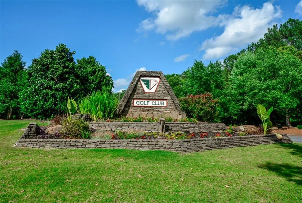 3515 Stone Cliff Way Woodstock, GA 30189