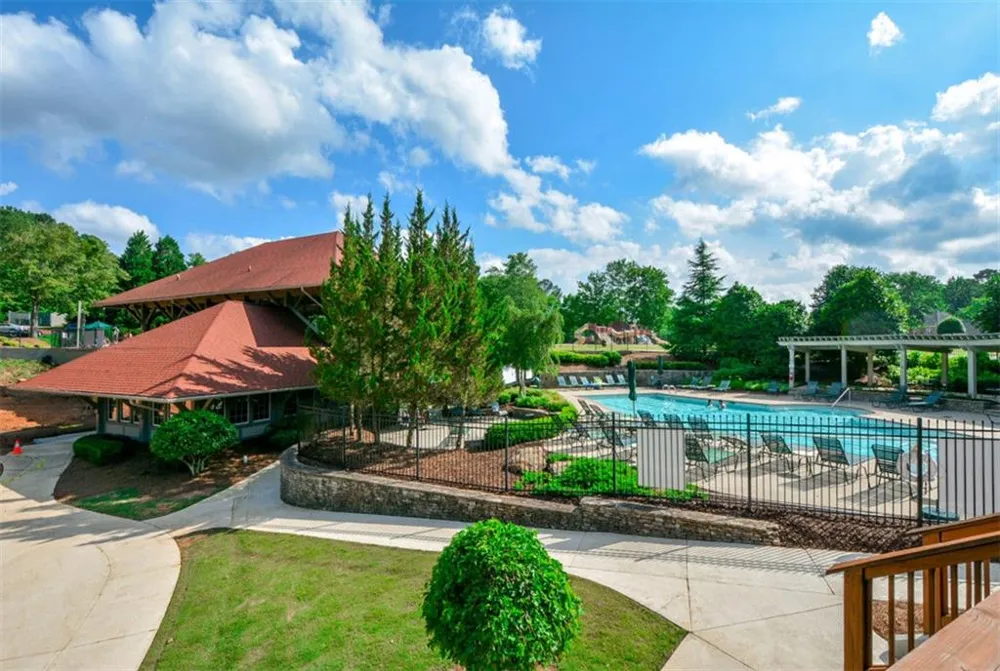 3515 Stone Cliff Way Woodstock, GA 30189
