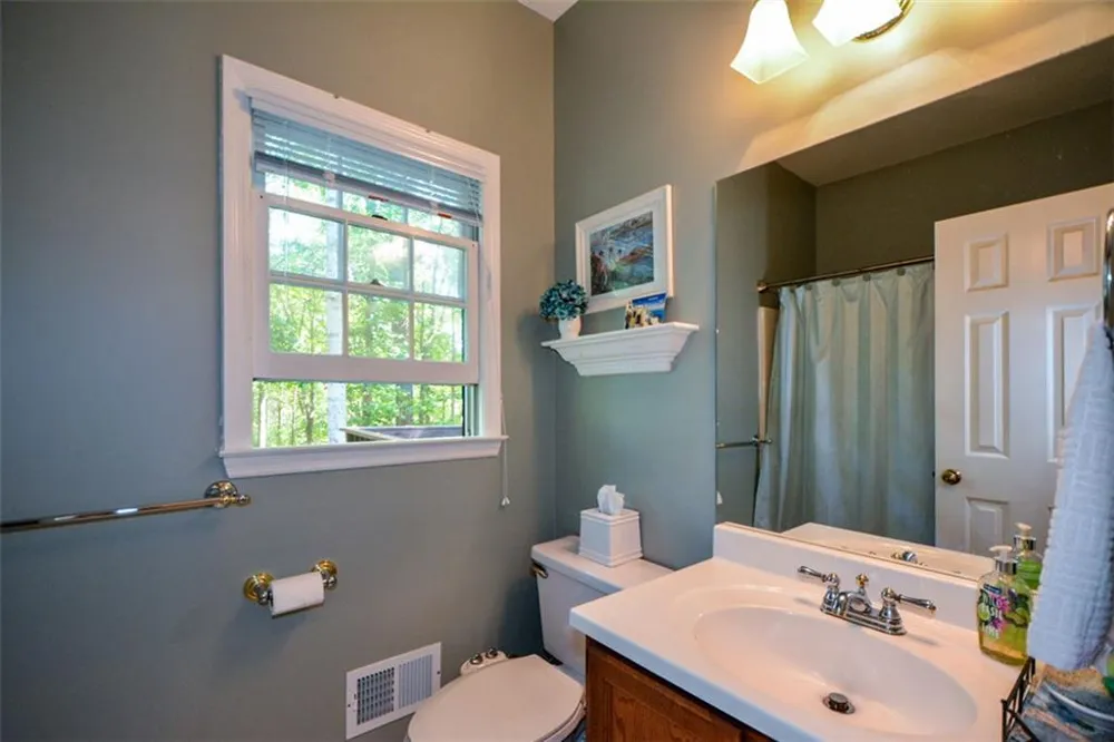 3515 Stone Cliff Way Woodstock, GA 30189