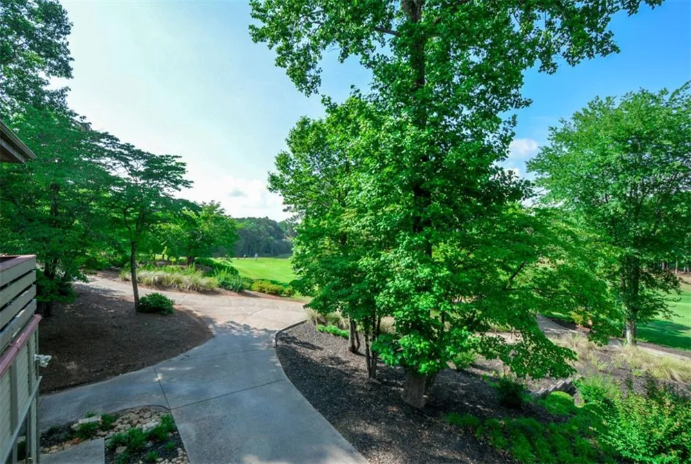 3515 Stone Cliff Way Woodstock, GA 30189