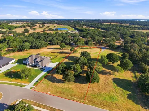 4101 Highland Oaks Lane