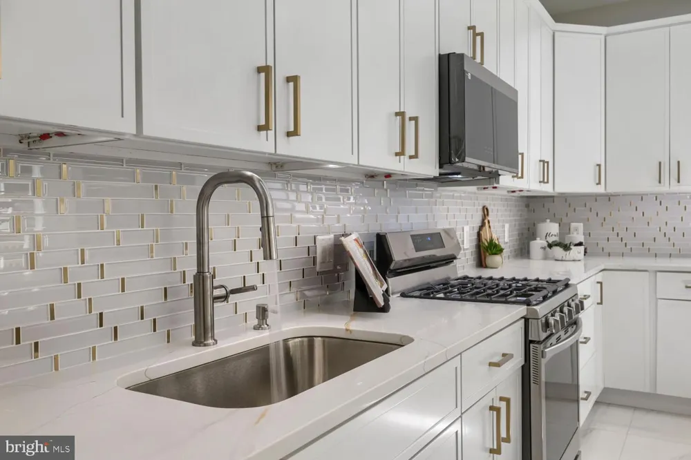 4003 GLEN AVENUE Baltimore, MD 21215