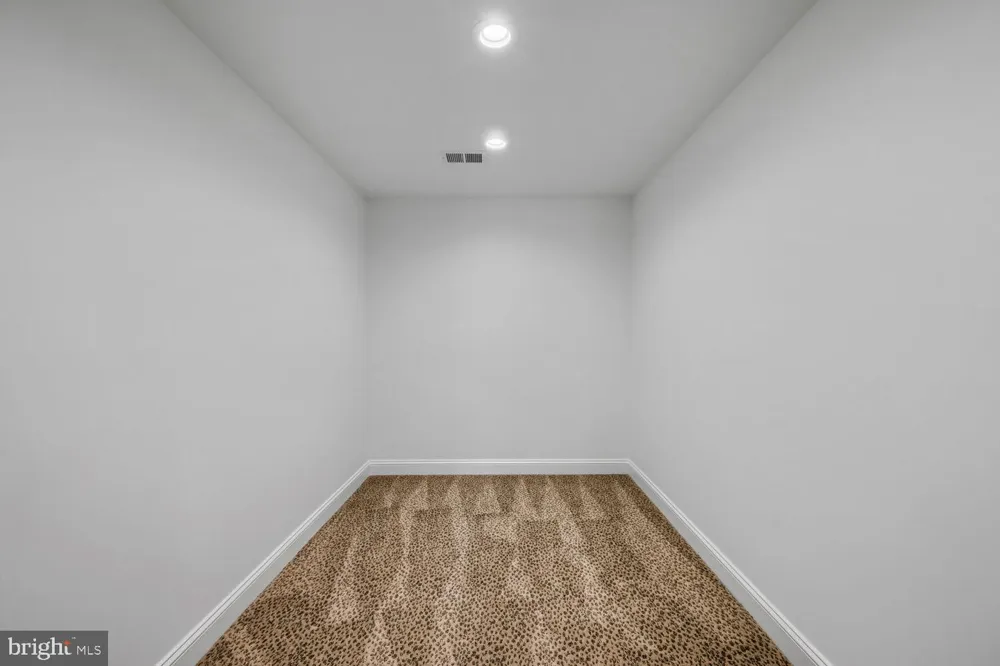 4003 GLEN AVENUE Baltimore, MD 21215