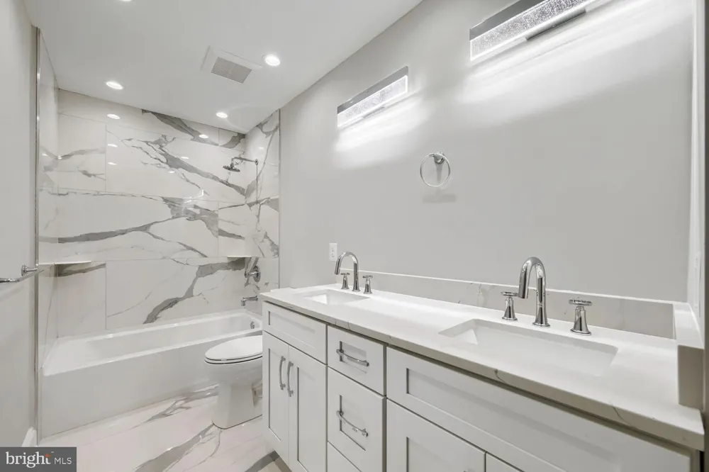 4003 GLEN AVENUE Baltimore, MD 21215