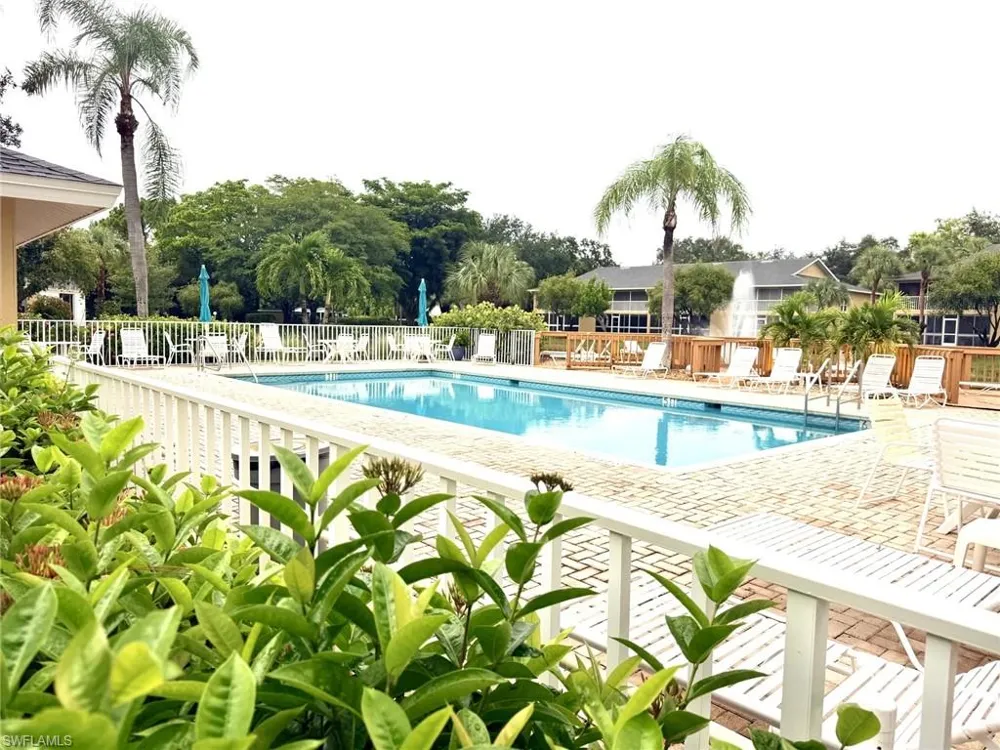 1290 Yesica Ann Circle #204 Naples, FL 34110