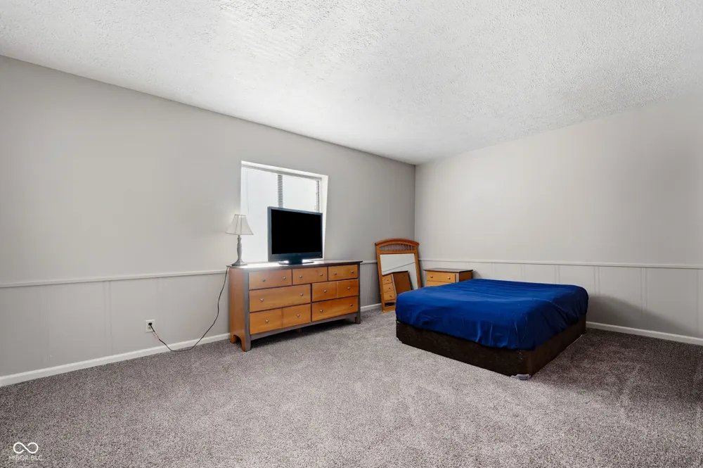 320 Elmead Court #2001 Greenwood, IN 46142