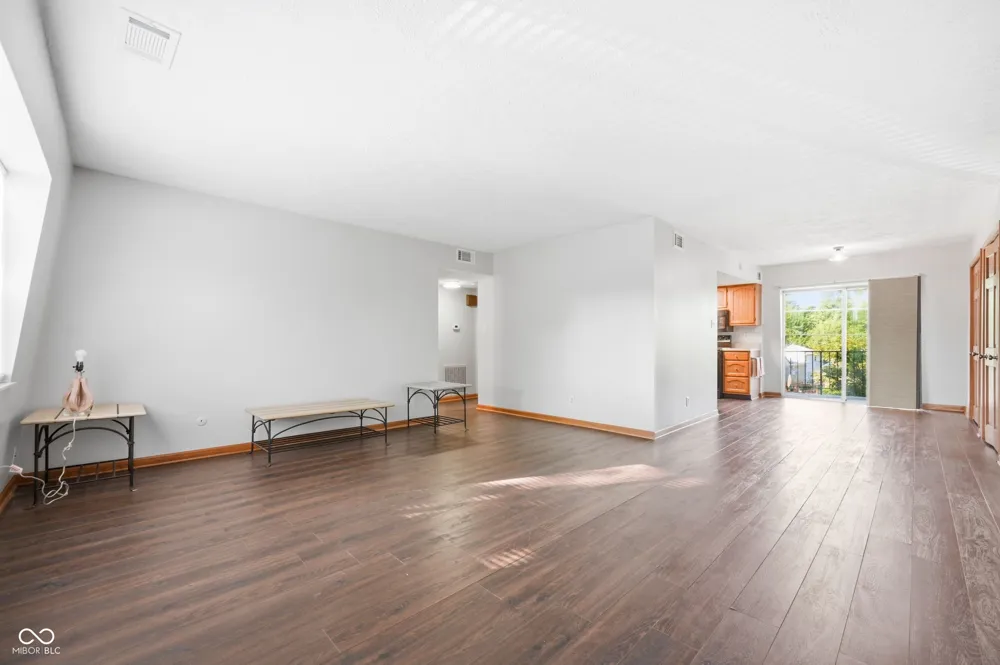 320 Elmead Court #2001 Greenwood, IN 46142