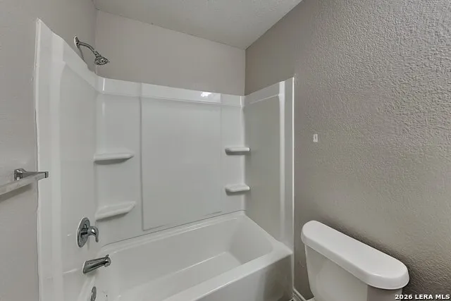1519 Overlook Bank San Antonio, TX 78245