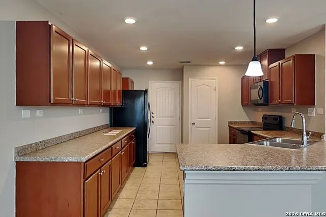 1519 Overlook Bank San Antonio, TX 78245